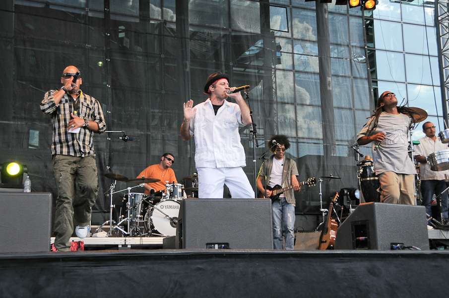 Fete de la Musique Evry 2009 - Sergent Garcia 144.jpg